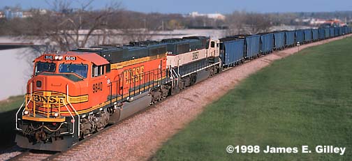 BNSF 9840