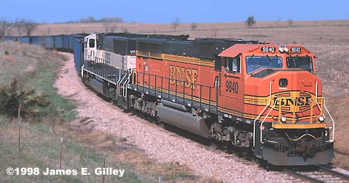 BNSF 9840