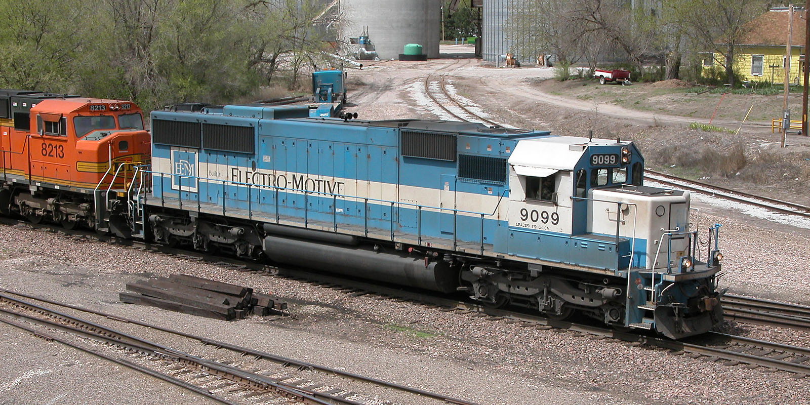 EMD_9099_Ravenna_NE.jpg